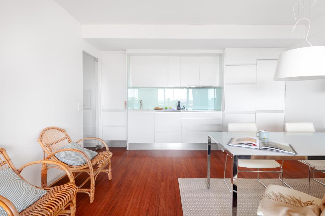 Own Places - Ocean View Apartment มาโตซีนโญส ภายนอก รูปภาพ