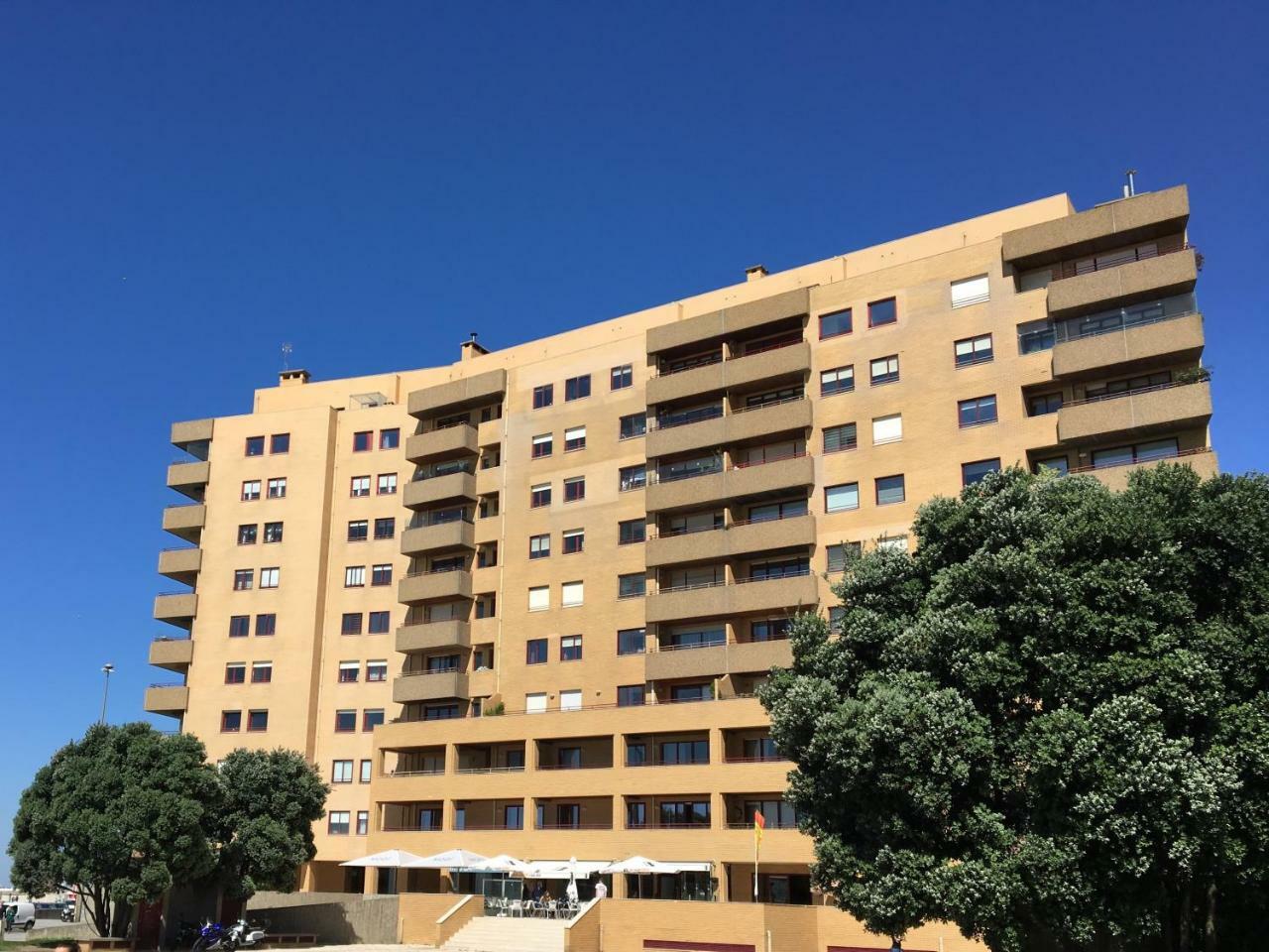 Own Places - Ocean View Apartment มาโตซีนโญส ภายนอก รูปภาพ